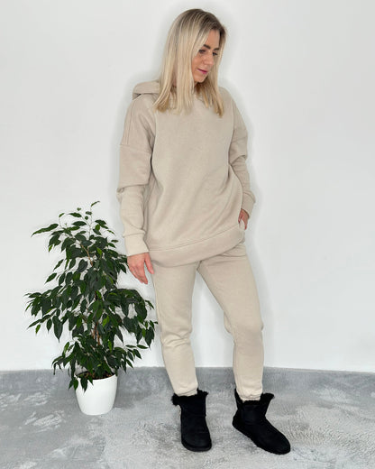 Herbst Winter Outfit Set für Damen Jogginghose Trainingshose aus Baumwolle Hell Beige mit Kapuzenpullover mit Seitentaschen 